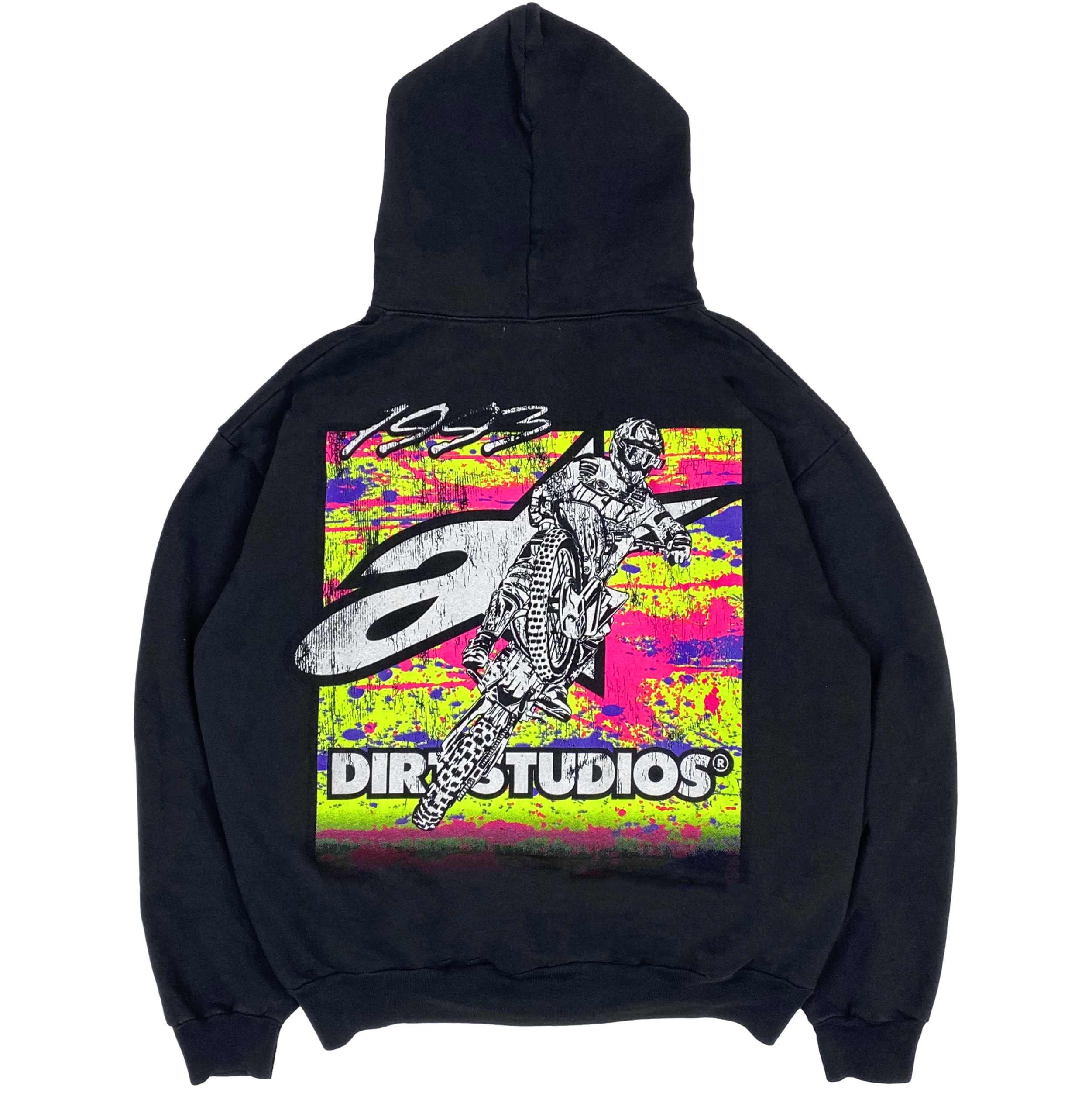 MC_HOODIE_AGED_BLACK_BACK.png? MC_HOODIE_AGED_BLACK_BACK.png?